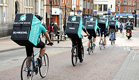 Deliveroo Cashback Lifestyle Image